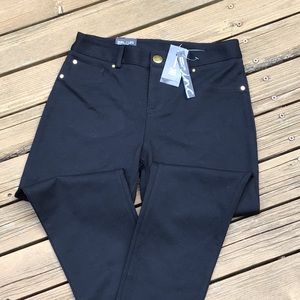 NWT Black INC Skinny Jeans Sz 4